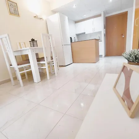 Luminoso En Con Terraza Y Parque Infantil Ideal Familias Apartment