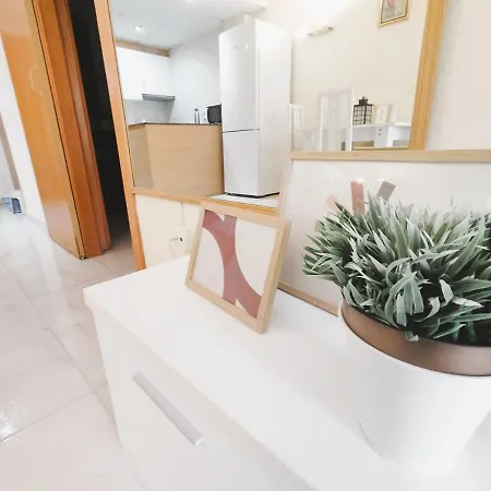 Apartment Luminoso En Con Terraza Y Parque Infantil Ideal Familias Salou