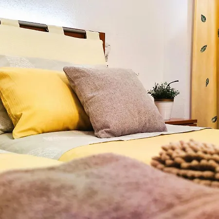 Luminoso En Con Terraza Y Parque Infantil Ideal Familias * Salou