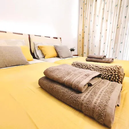 Apartment Luminoso En Con Terraza Y Parque Infantil Ideal Familias *