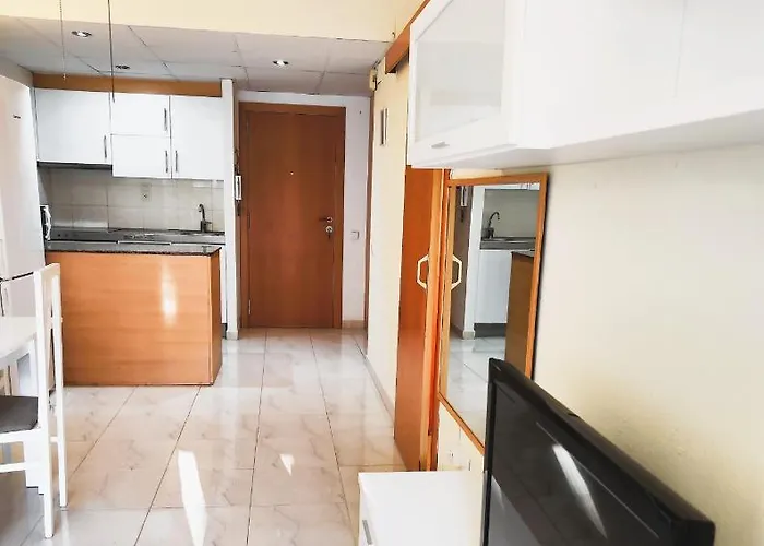 Luminoso En Con Terraza Y Parque Infantil Ideal Familias 萨洛